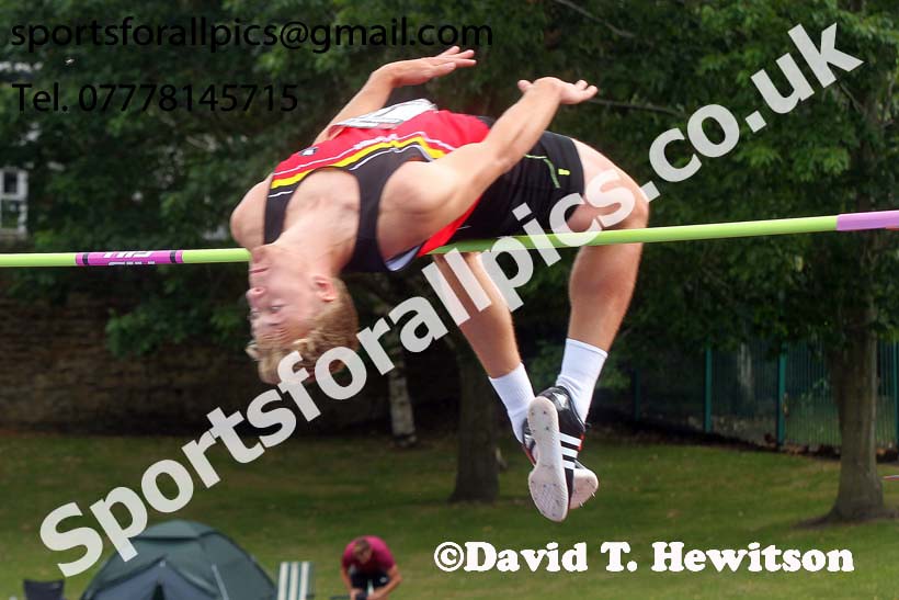 Mens decathlon, EAP International Combined Events, Hexham, Northumberland. Photo: David T. Hewitson/Sports for All Pics